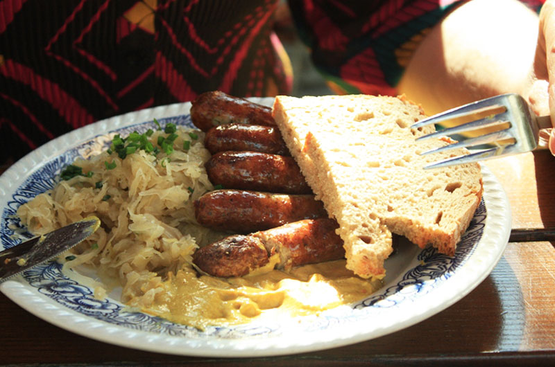 Fränkische Bratwürste mit Kraut